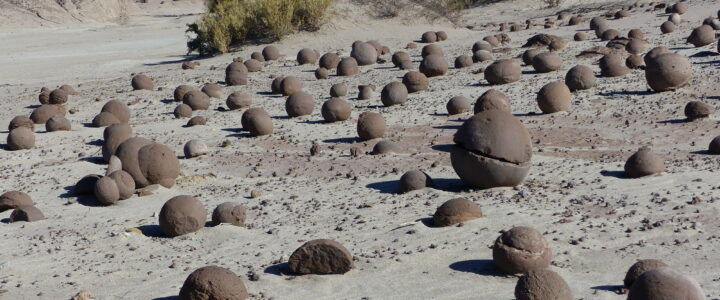 Dans la vallée de la lune