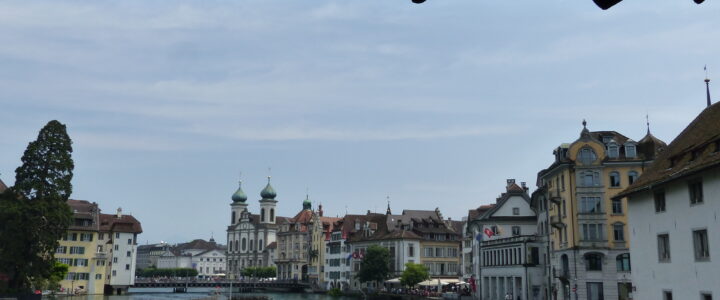 Lucerne entre lac et montagne