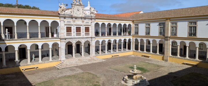 Evora